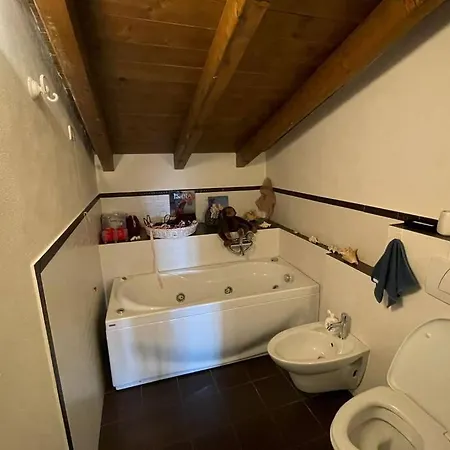 Tuate Rooftop Apartment