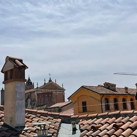 Tuate Rooftop *