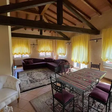 Tuate Rooftop Appartement