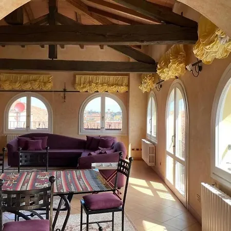 Tuate Rooftop Appartement