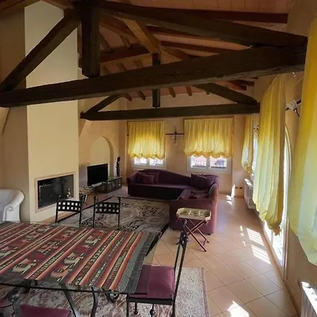 Tuate Rooftop Appartement