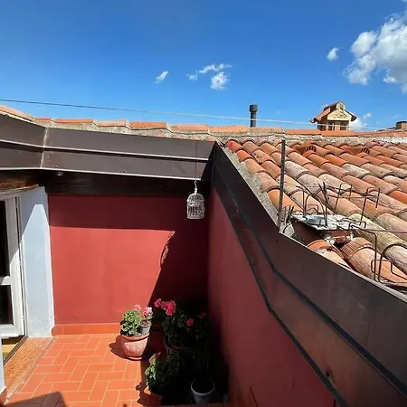 Tuate Rooftop Appartement